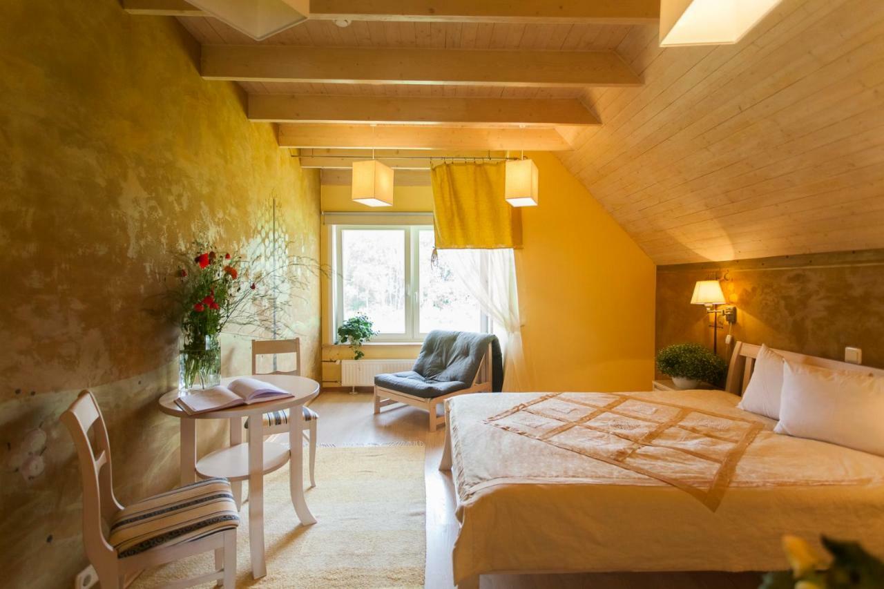 Altmoisa Guesthouse Tuuru Kültér fotó